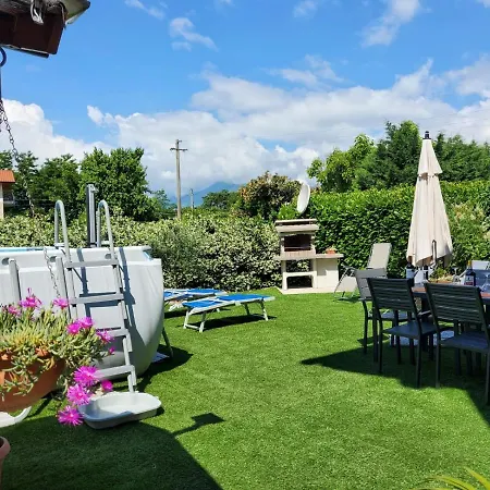 A Due Passi Dal Casa vacanze Colico