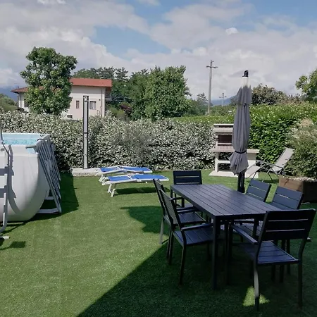 A Due Passi Dal